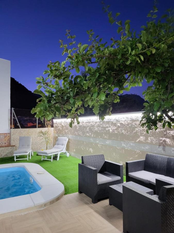 Villa El Mirador 코르테스데라프론테라 외부 사진